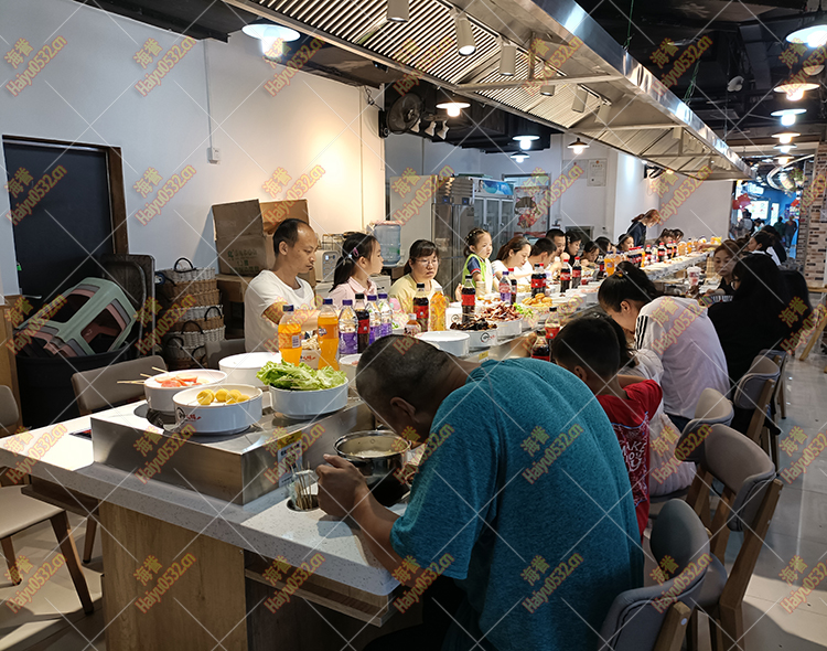李村旋转小火锅乐动注册官网完成火爆
