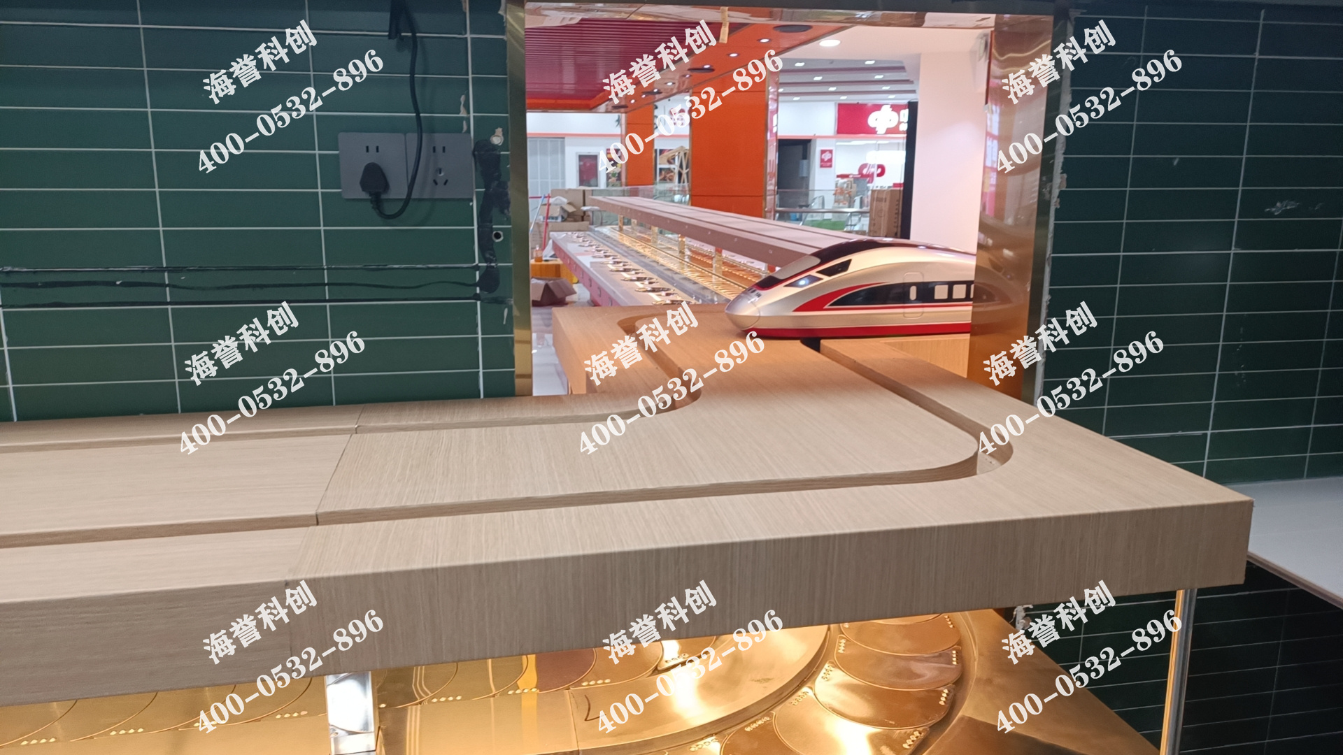 海誉科创浙江杭州单涮无烟小火锅搭载智能送餐小火车安装完成
